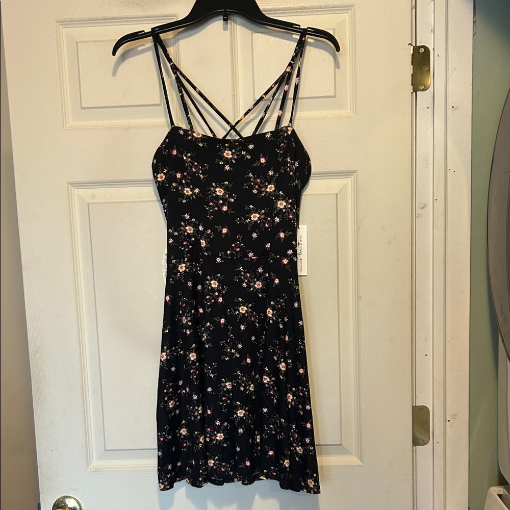 nine britton Black Floral Strappy Mini Dress